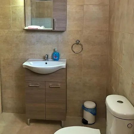 Διαμέρισμα Blue Air 1minute From Sea, 15 Min From The Airport Artemis Center
